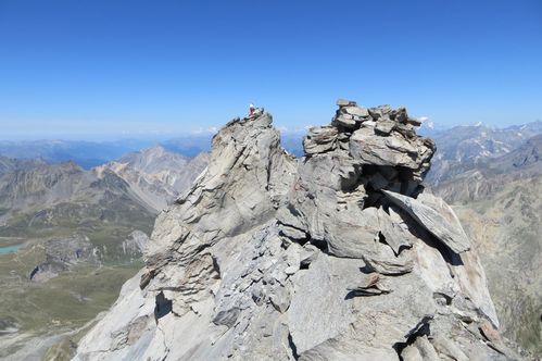 Clicca per immagine full size