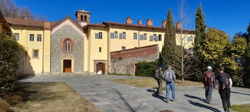 Clicca per immagine full size